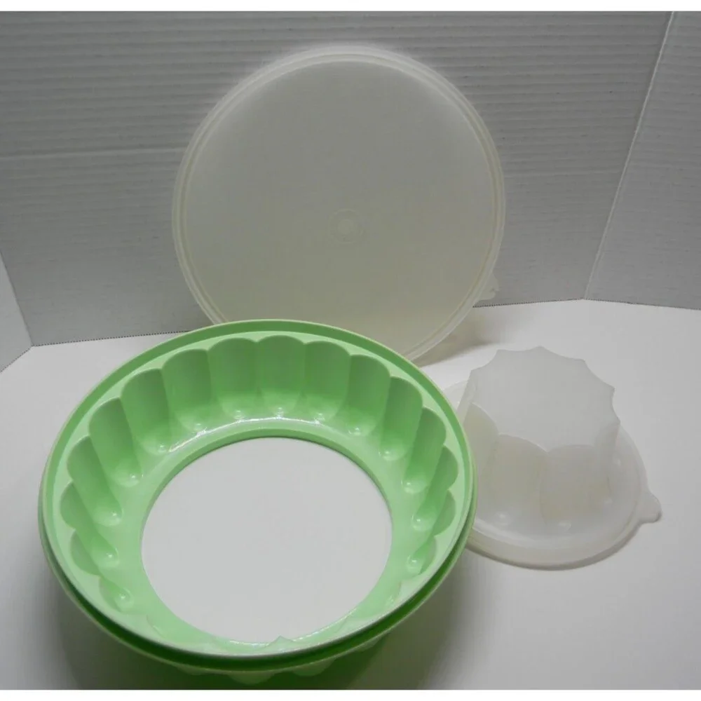 Tupperware Mint Green Jello Ice Mold. Three Piece Set Vintage Excell Cond